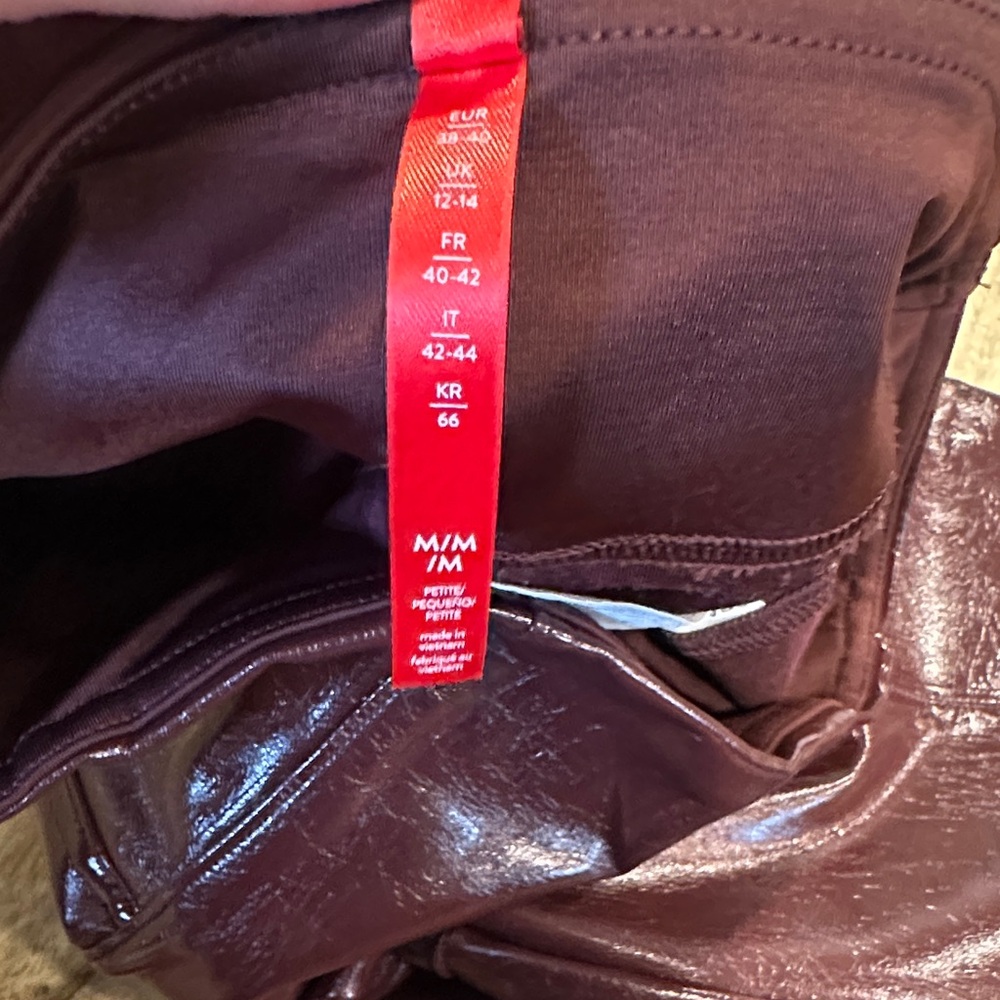 SPANX Shiny Burgundy Faux Leather Leggings - Picture 11 of 17